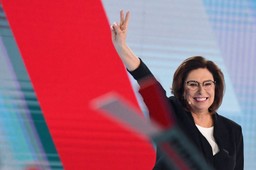 Emerytury bez podatku i 6 PKB na zdrowie już w 2021 roku. Kidawa-Błońska przedstawiła program wyborczy