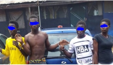 Police arrest 25 teenagers and their leader allegedly in the act of shooting pornography