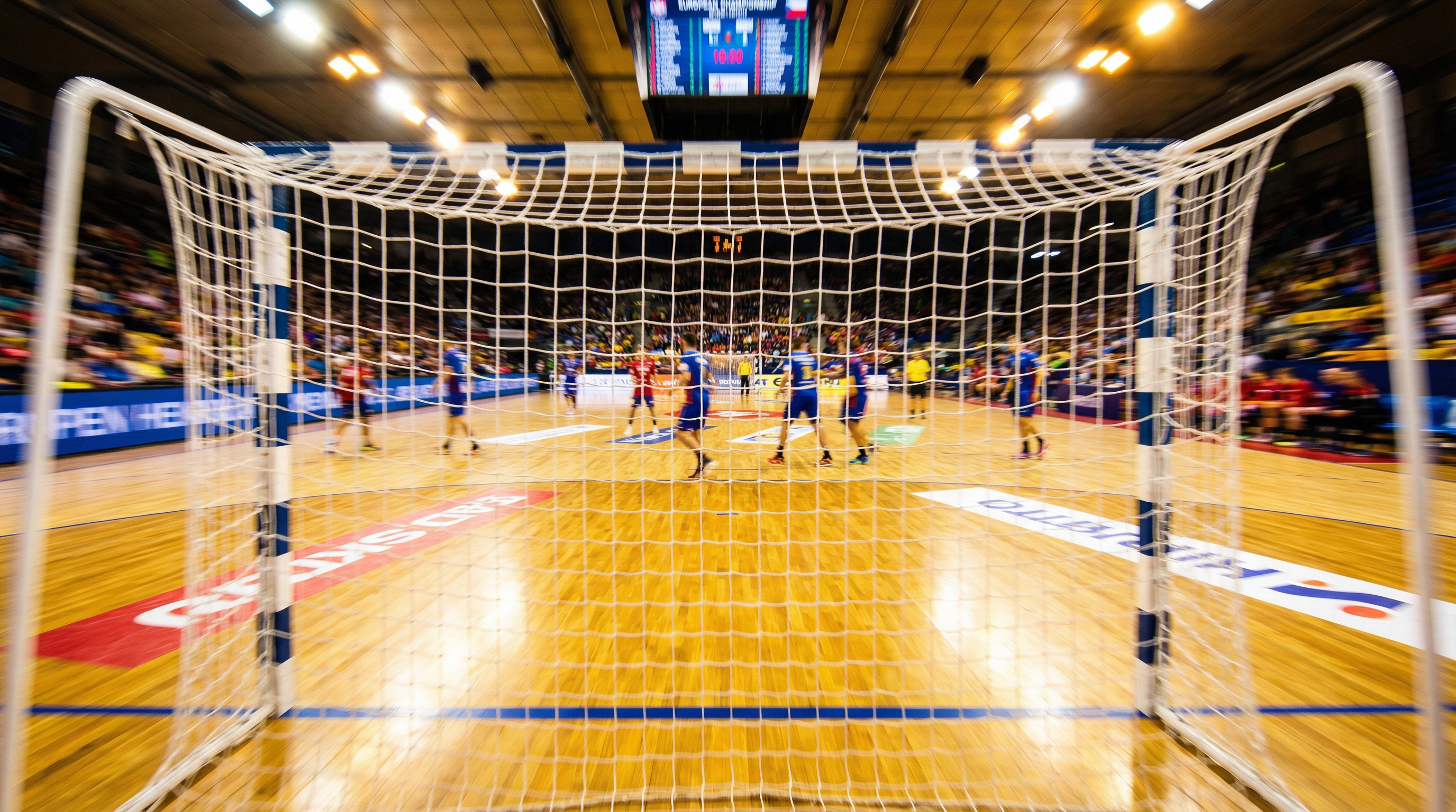 Wolff spielt mit Blut im Auge weiter