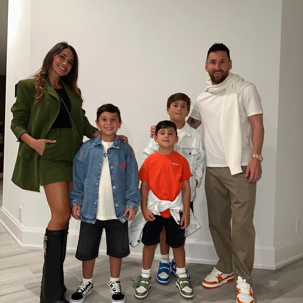 Argentínsky futbalista Lionel Messi si užil koncert Eda Sheerana v Miami spoločne s rodinou.