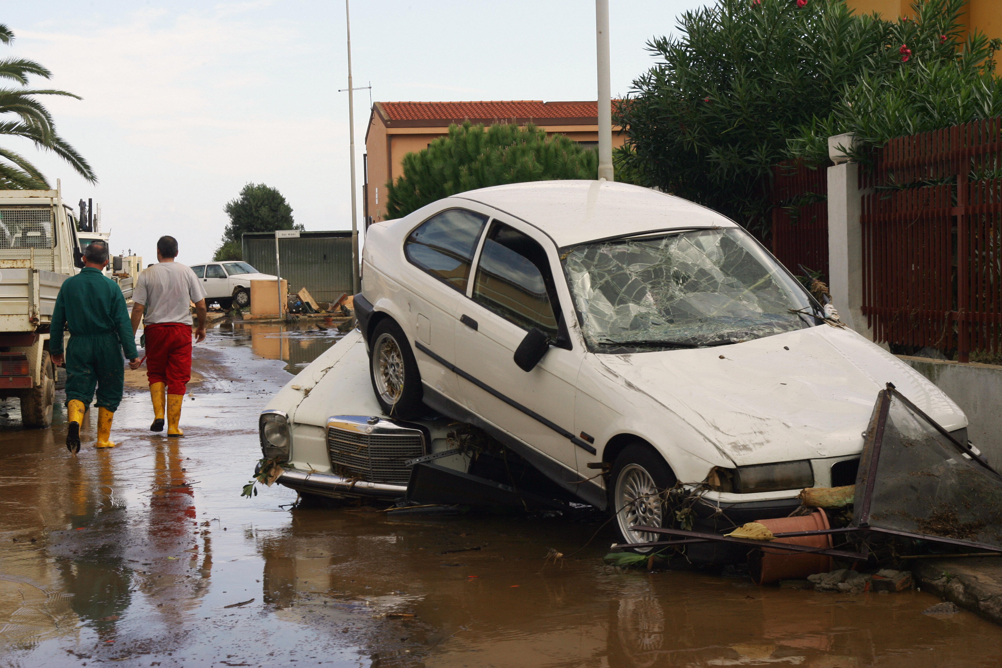 Allerta gialla a Cagliari per temporali: divieti e misure sicurezza