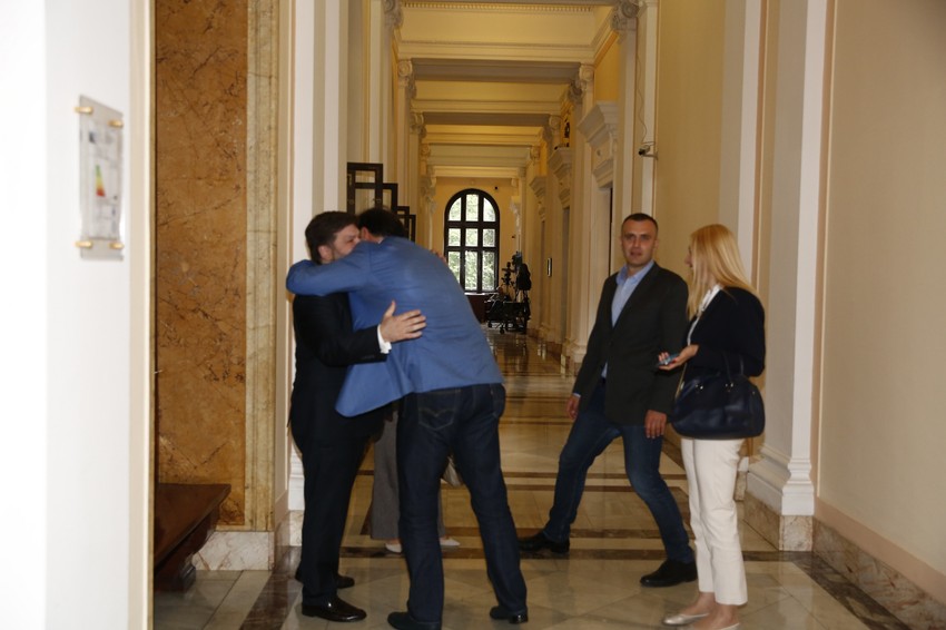 Zorana Babića su stranačke kolege dočekale sa oduševljenjem