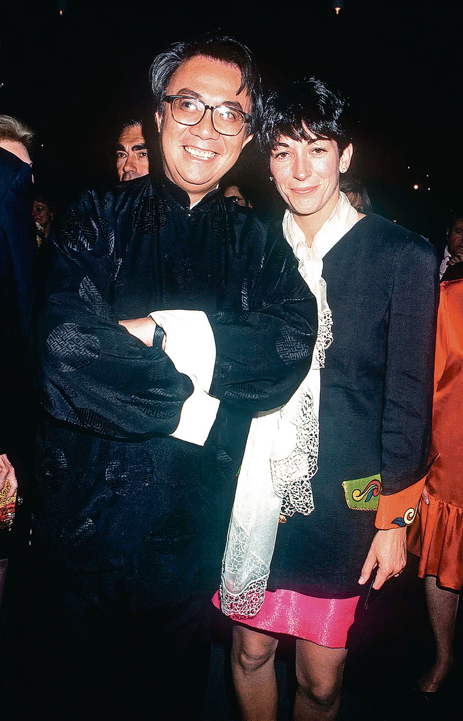 Biznismen dejvid tang i gislejn Maksvel uslikani su zajedno 1997. u Njujorku