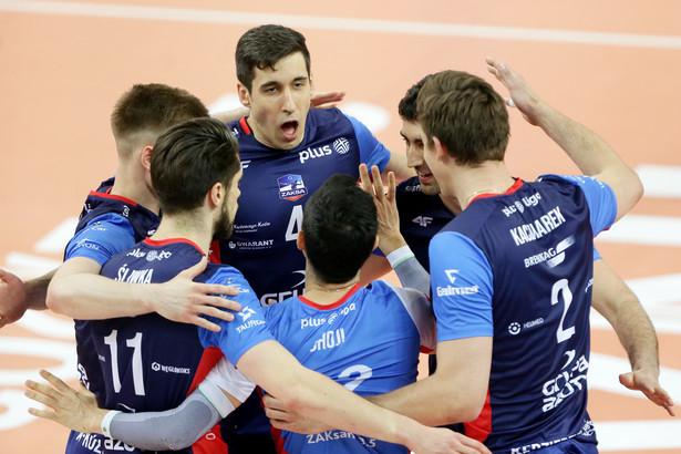 Radość zawodników Grupy Azoty ZAKSA Kędzierzyn-Koźle podczas czwartego meczu finałowego Ekstraklasy siatkarzy z Jastrzębskim Węglem