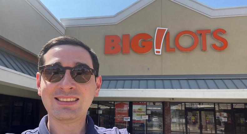 The reporter outside of a Big Lots store in Maryland.Alex Bitter/Business Insider