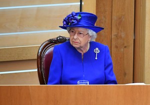 Kraljica Elizabeta II