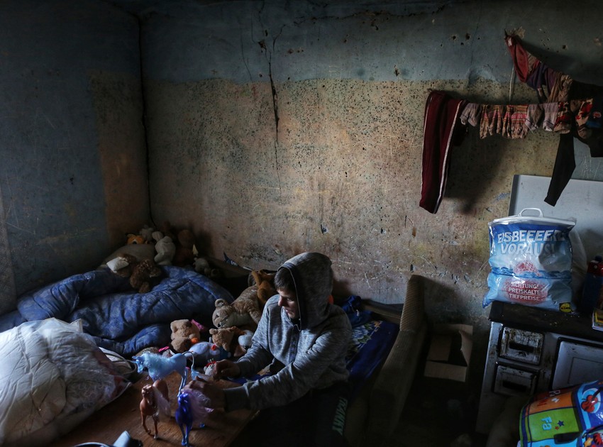 Šestoro dece je bez roditelja živelo u jezivim uslovima