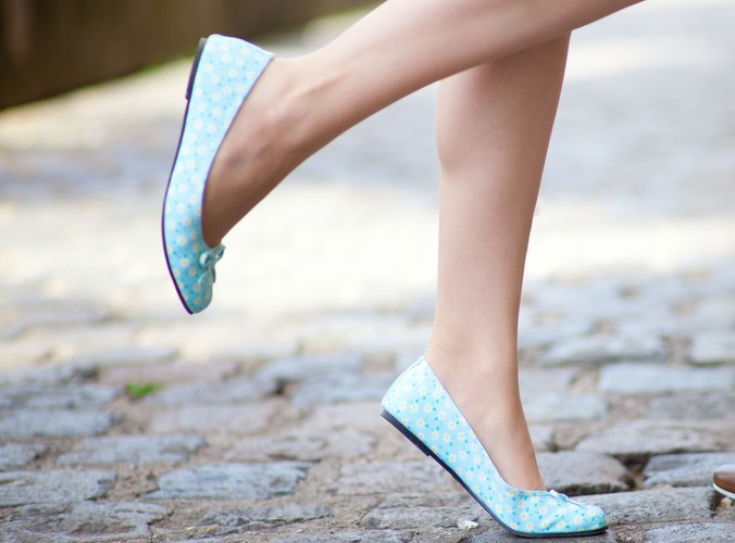 3. Nieprzyjemny zapach stóp