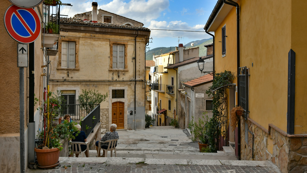 Kolejna gmina we Włoszech wystawiła na sprzedaż domy za 1 euro