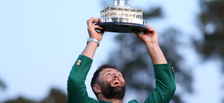 Jon Rahm wygrał The Masters i założył słynną zieloną marynarkę