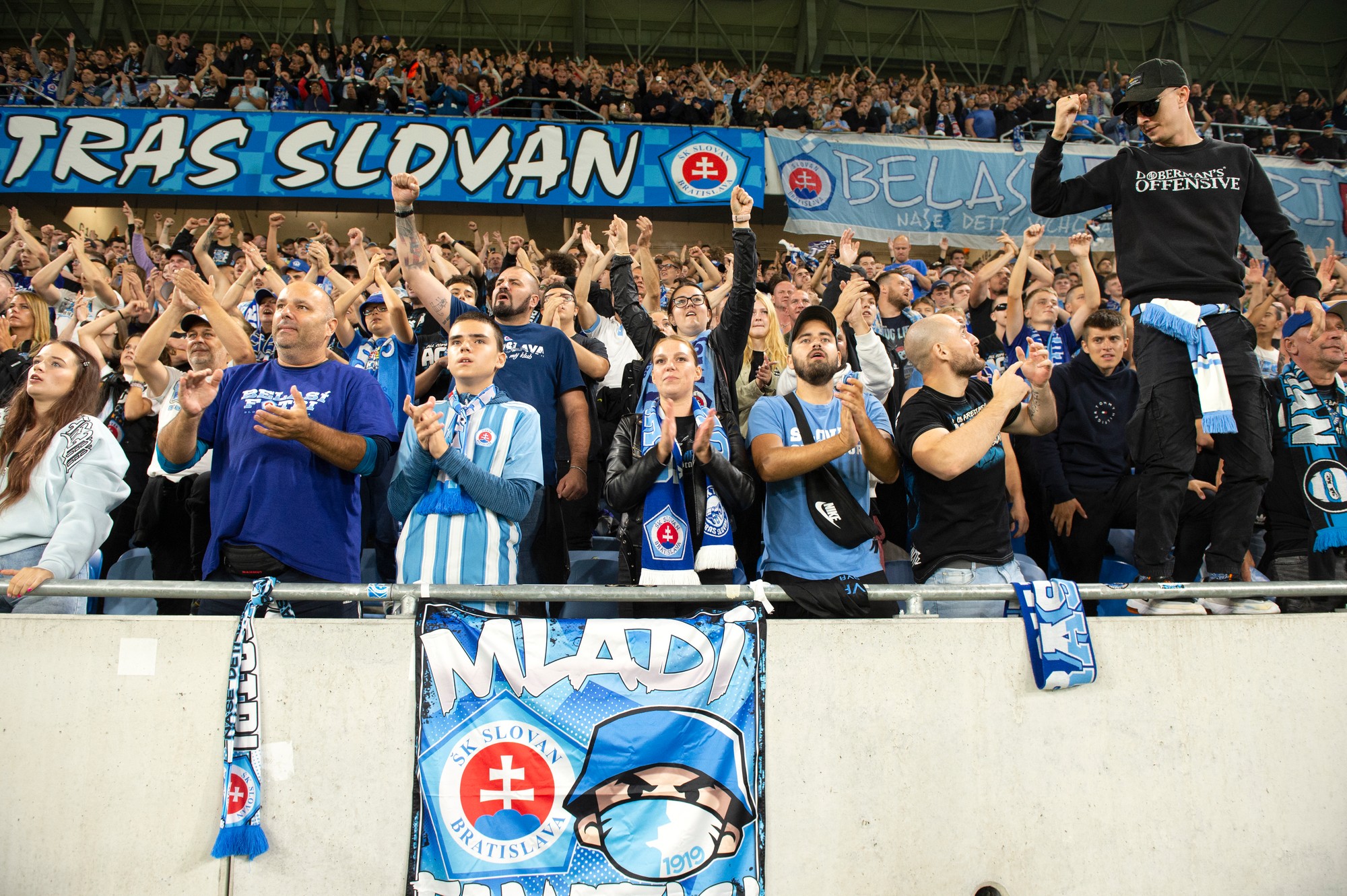 Odvetný zápas LM medzi ŠK Slovan Bratislava a HŠK Zrinjski Mostar.