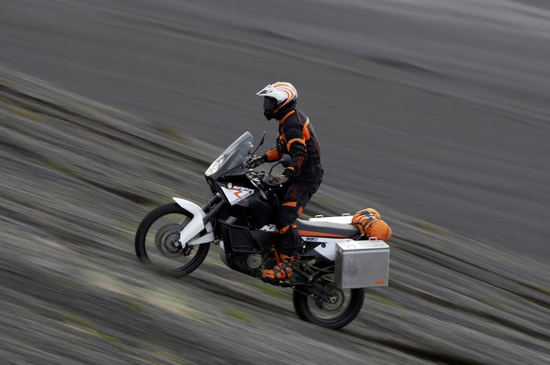 KTM 2009 – prawdziwy supersport i turystyczny motard
