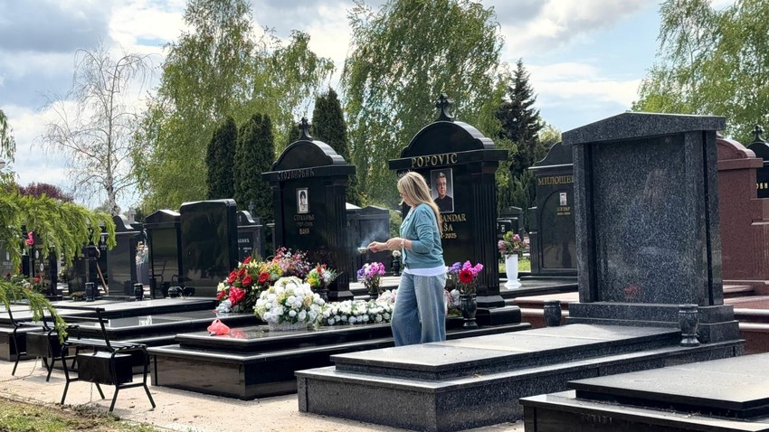 Suzana Jovanović na groblju