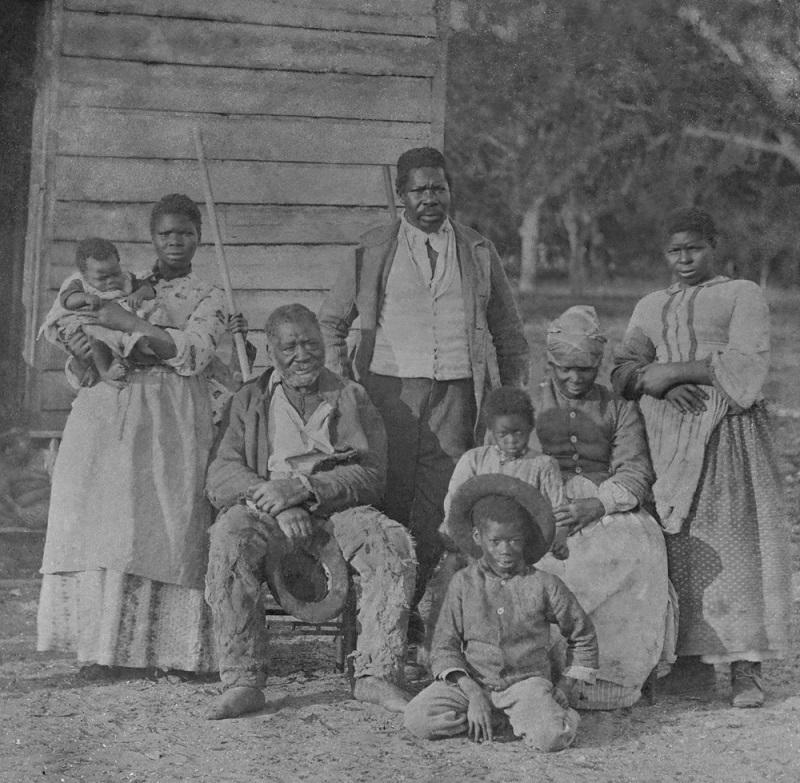 Afroamerykanska rodzina niewolników. Pięć pokoleń urodzonych na plantacji [Karolina Południowa]