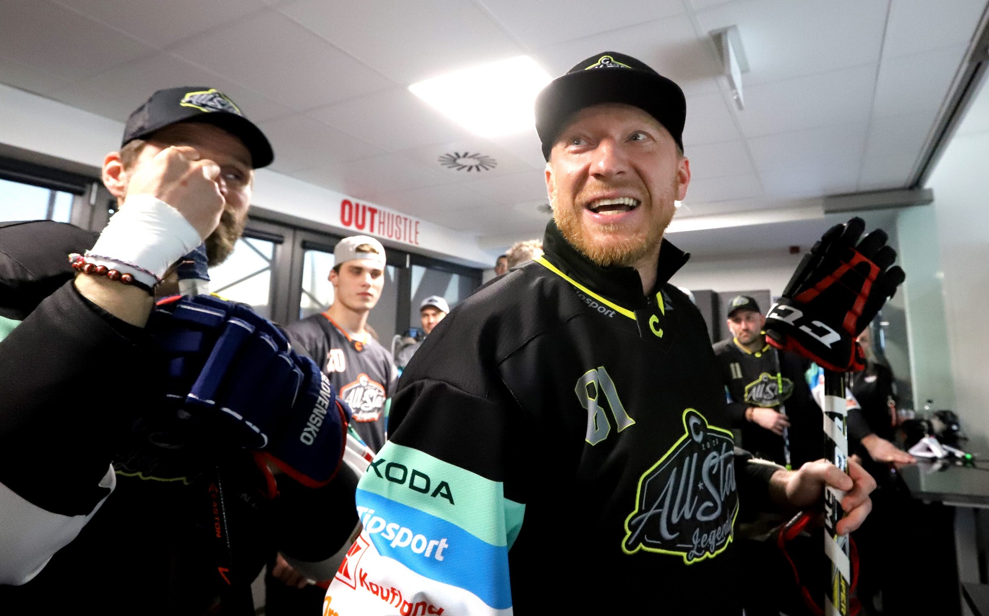 Marián Hossa počas hokejovej exhibície All Star legiend.