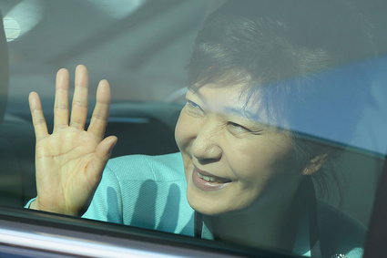 Wróżka doradzała prezydent Park Geun-hye. Lecą głowy po skandalu w Korei Południowej
