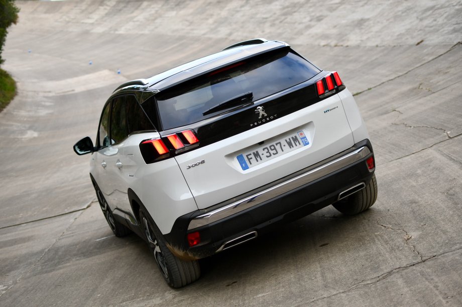 Peugeot 3008 Hybrid4