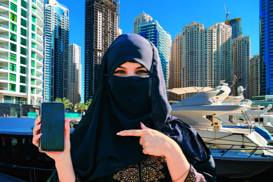 Od kilku miesięcy PayEye przygotowuje się do wejścia do Dubaju, które zaplanowane jest na początek 2024 r. Tam tęczówka oka w identyfikacji ma szczególną przewagę nad twarzą ze względu na ubiór kobiet.