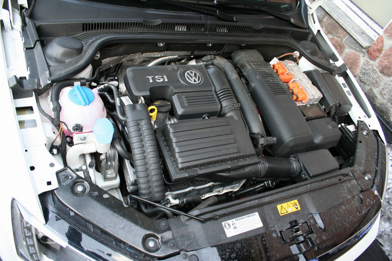 Volkswagen Jetta Hybrid (test)