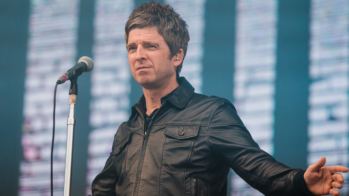 Jego zespół, Oasis, na stałe zapisał się w historii muzyki, a Noel Gallagher jest dziś w Anglii traktowany jak żywa legenda. Wywiad z artystą o Adele, Davidzie Bowie i upadku Europy – oraz o trudnym bracie.