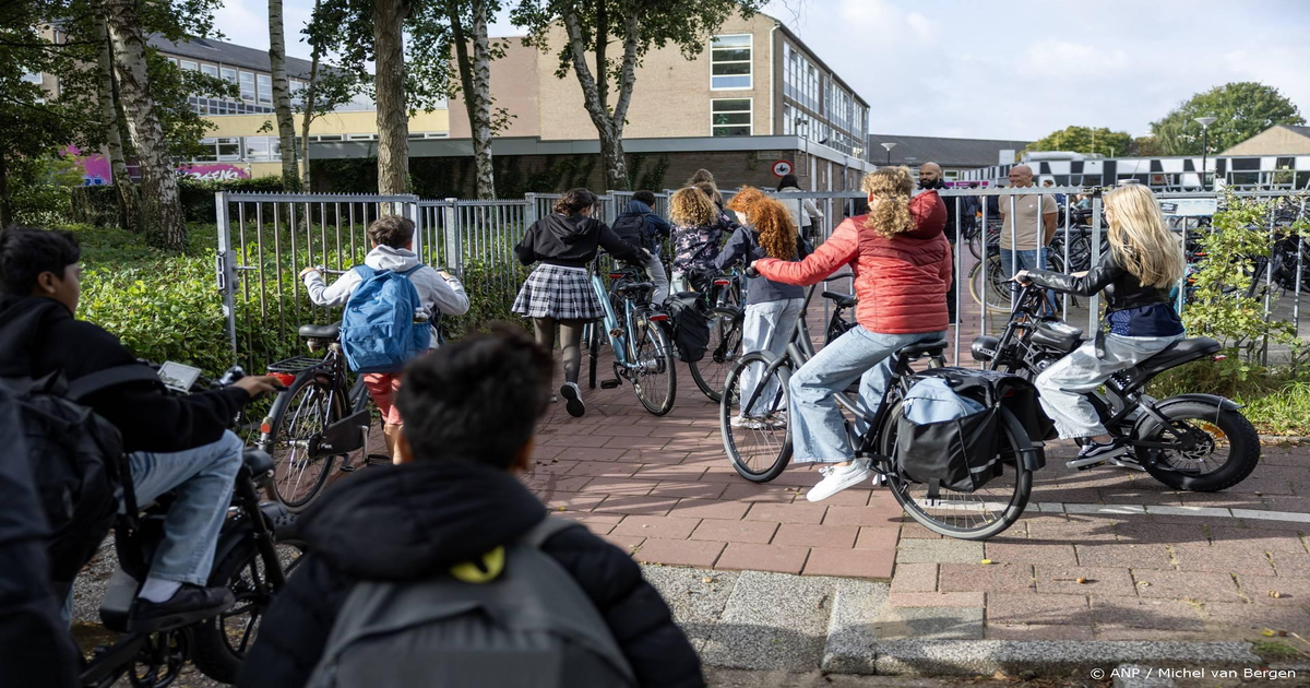 Met-72-tegen-70-Artikel-1-Grondwet-krijgt-voorrang-op-onderwijsvrijheid