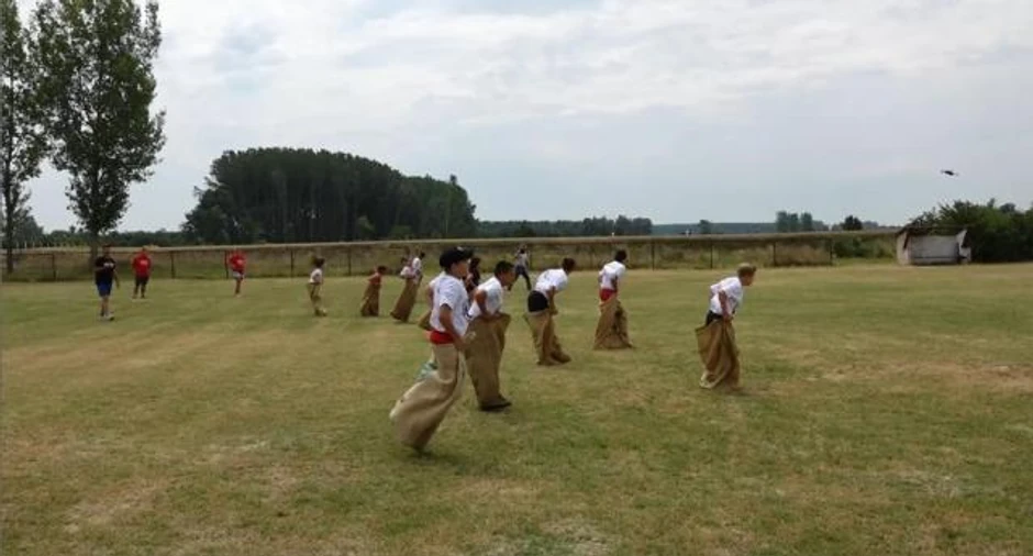 Mladi odmerili snage