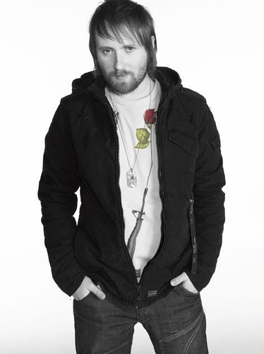 Simon Collins – syn swego ojca