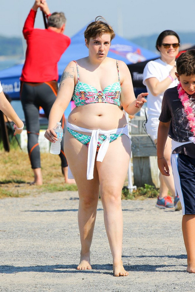 Lena Dunham w bikini