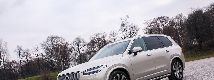 Volvo XC90