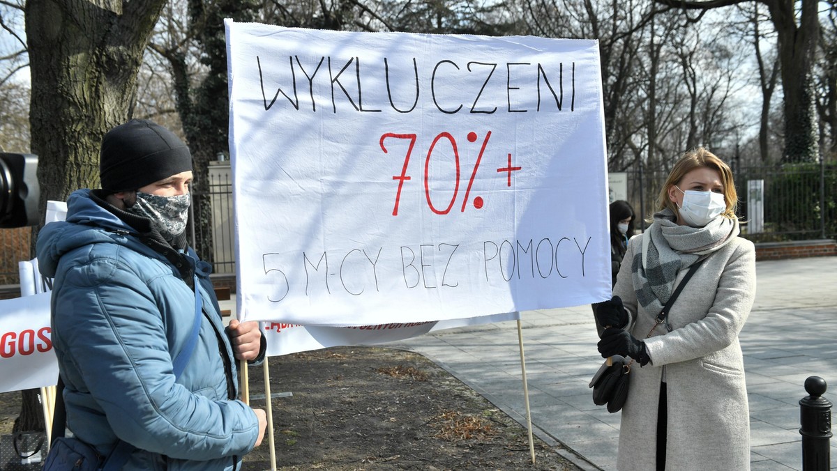 Protest przeciwko obostrzeniom