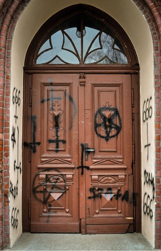 CZĘSTOCHOWA. Sprofanowano kościół na cmentarzu Kule