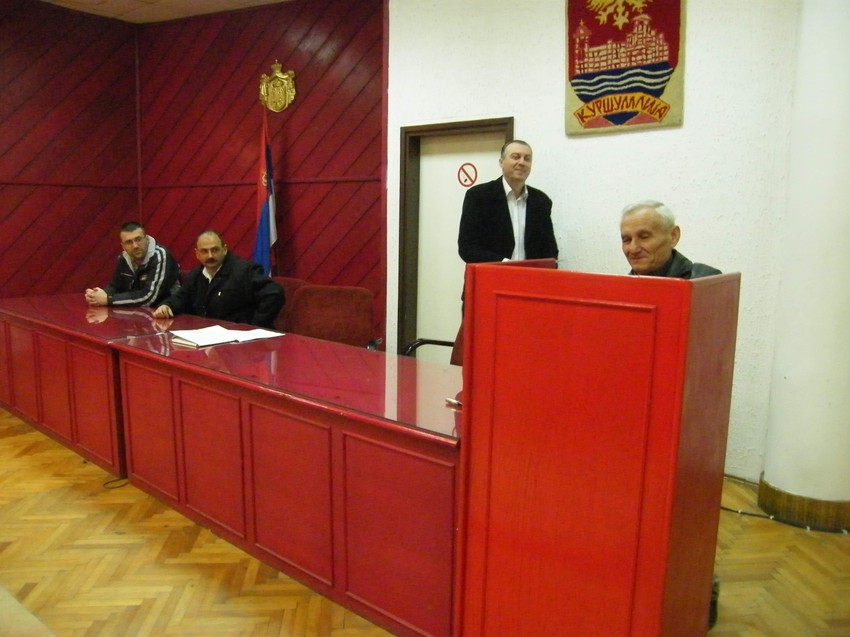 Čelnici opštine najavljuju novo skraćenje pošto je govornica mnogima i dalje previsoka