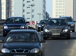 Nie płać mandatów za jazdę bez świateł!