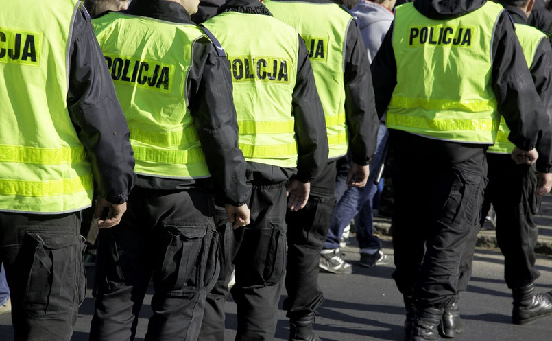 "Nie ma przyzwolenia na jakiekolwiek nadużycia, szczególnie jeśli chodzi o policję. Służby muszą być wolne od tego rodzaju spraw. Wszystko w ręku wymiaru sprawiedliwości. Liczę, że ta sprawa zostanie rozstrzygnięta przed sądem"