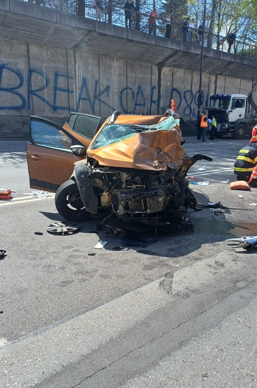 Polícia žiada svedkov dopravnej nehody v Žiline o pomoc pri jej objasňovaní.