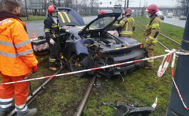 Ferrari 488 Pista rozbite w Łodzi