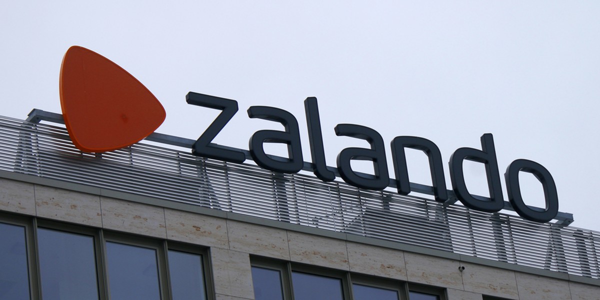 Zalando zajmuje się przede wszystkim dystrybucją ubrań, stąd też najprawdopodobniej taki ładunek wieziony był w ciężarówce.