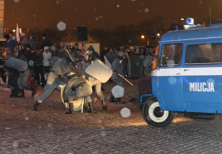 Stan wojenny raz jeszcze - inscenizacje, rekonstrukcje