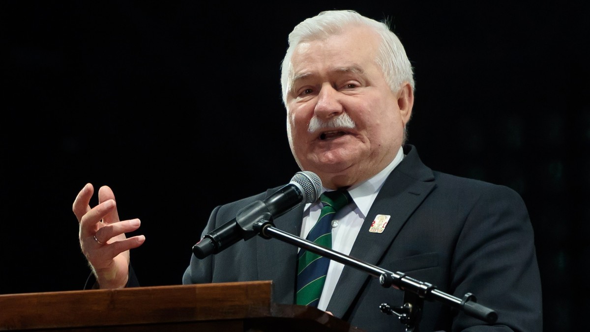 Prezydent Lech Wałęsa dostał wezwanie do prokuratury, ale okazało się ono fałszywe. - Czegoś takiego jeszcze nie było – w rozmowie z Onetem komentują pracownicy biura Wałęsy. - Sprawa musi zostać wyjaśniona – zapewniają gdańscy śledczy.