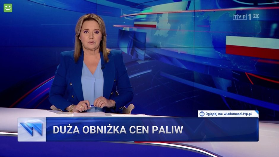 Danuta Holecka w studiu "Wiadomości"