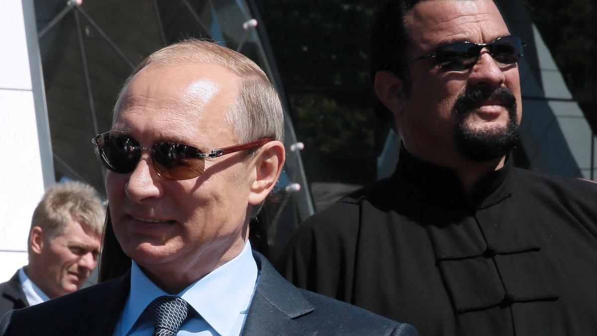 President Putin visits Primorye Oceanarium