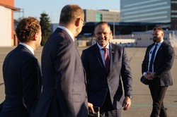 Koniec sporu Nawrocki–Sikorski? Wymowny komentarz szefa MSZ