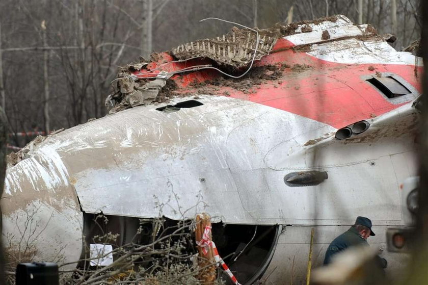 Piąty głos w kabinie pilotów to fałszywka!