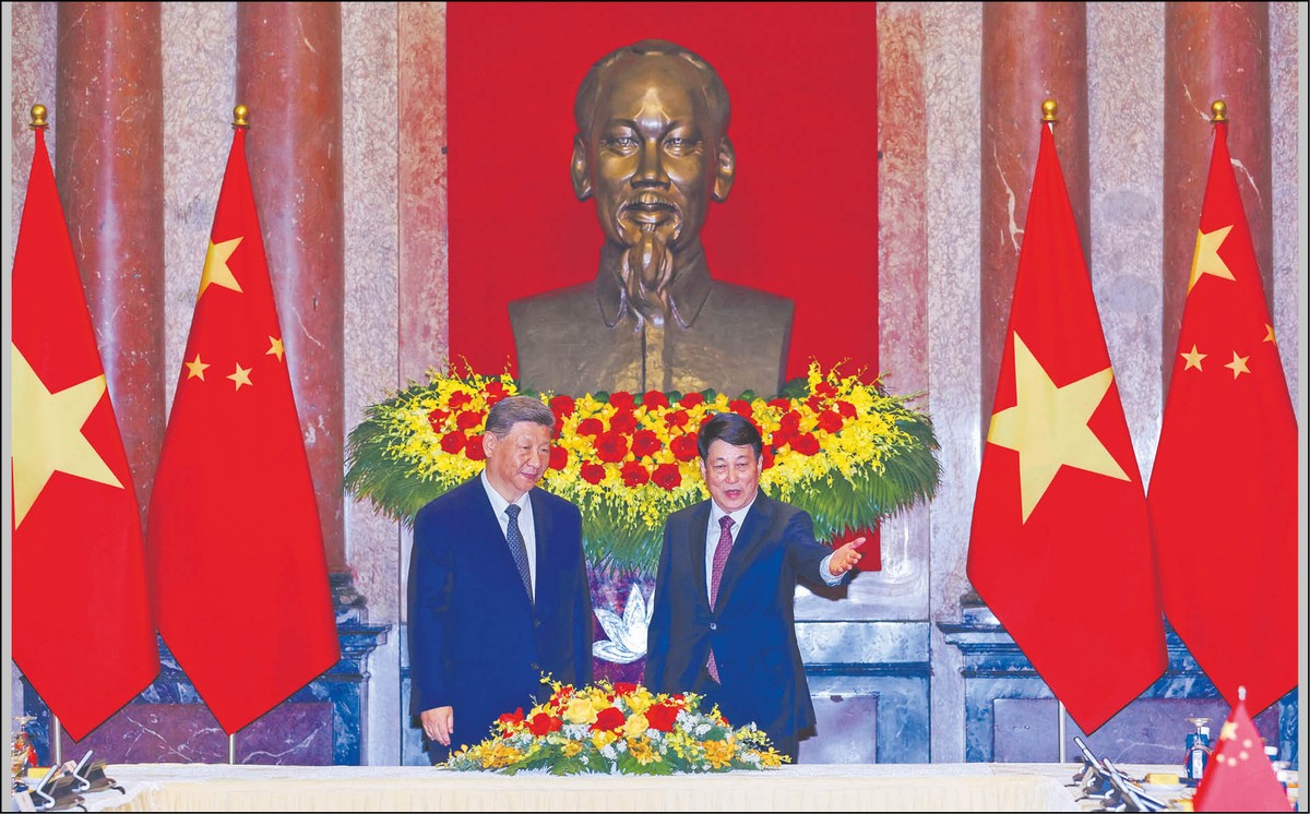 Prezydenci Chin Xi Jinping i Wietnamu Luong Cuong w Hanoi