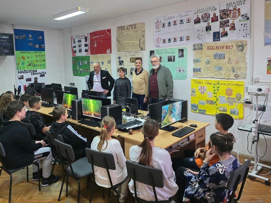 OŠ "Buk Karadžić" u selu Glogovac kod Jagodine