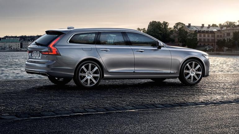 Volvo V90 - czas na nowe kombi - Auto Świat