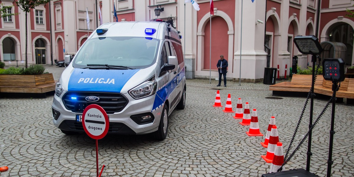 Policja ma wóz do pomiaru spalin