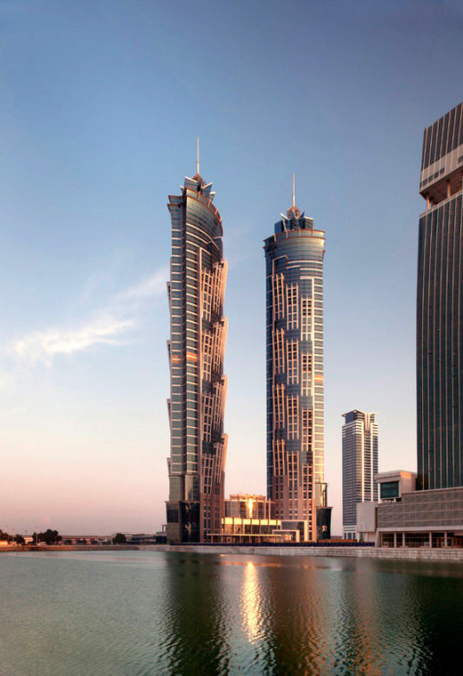 Dubaj, JW Marriott Marquis Hotel