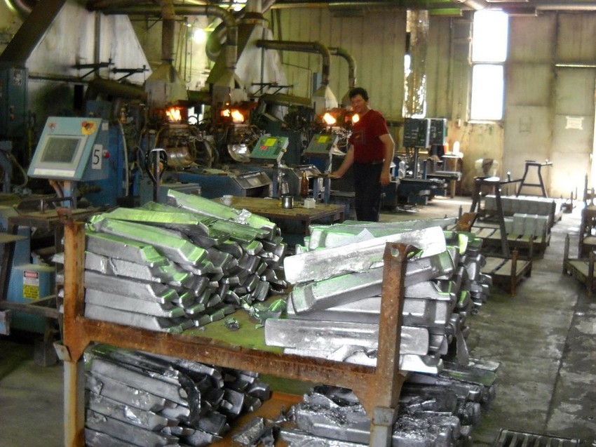 Posebno su ugroženi radnici u trgovini i proizvodnji