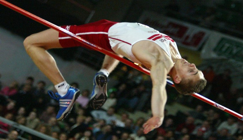 Kilkanaście lat temu Robert Wolski regularnie skakał na poziomie 230 cm